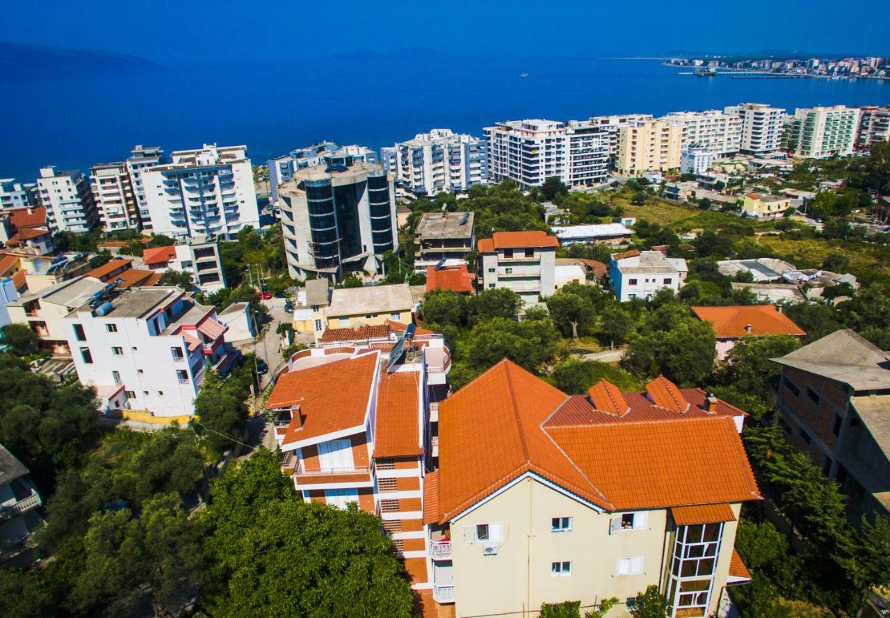 Lux Apartments Vlorë Exterior foto