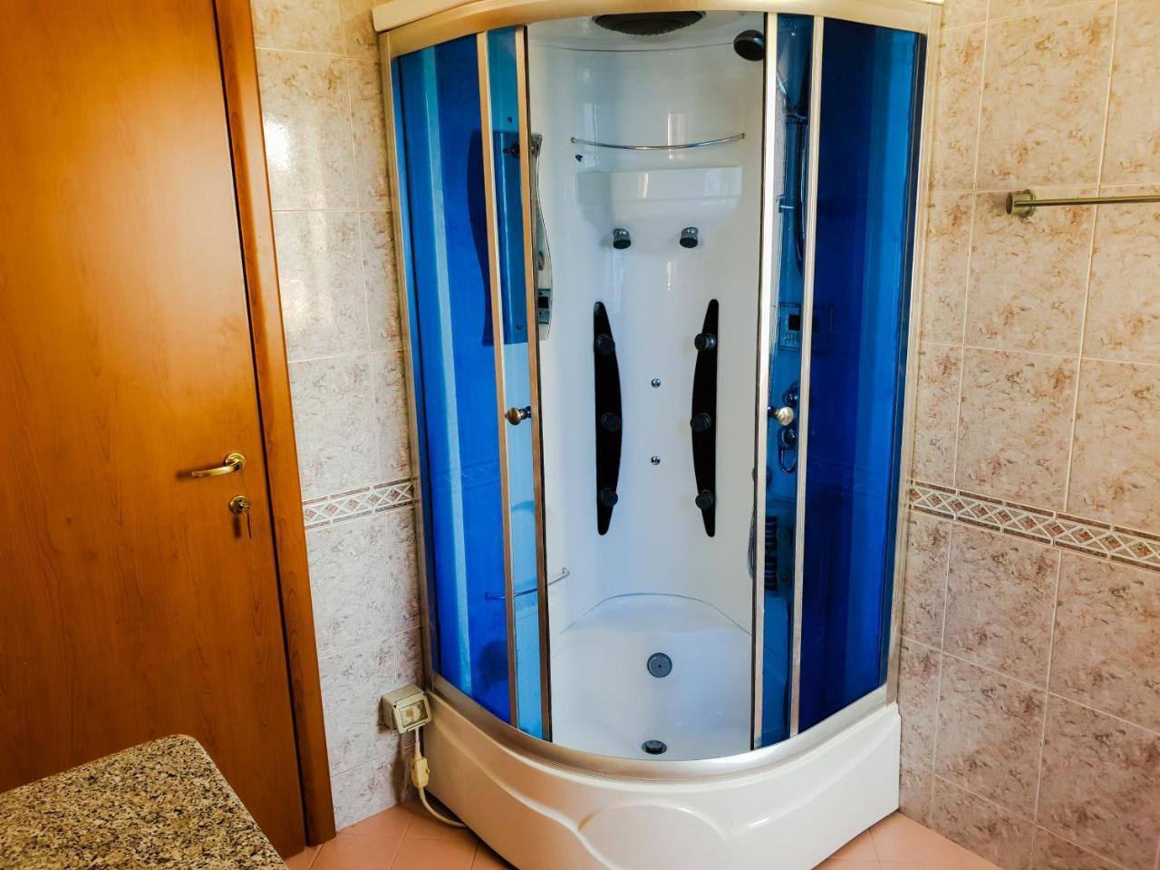 Lux Apartments Vlorë Exterior foto