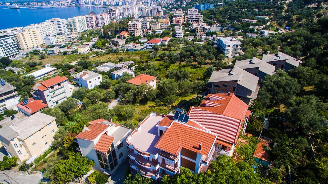 Lux Apartments Vlorë Exterior foto